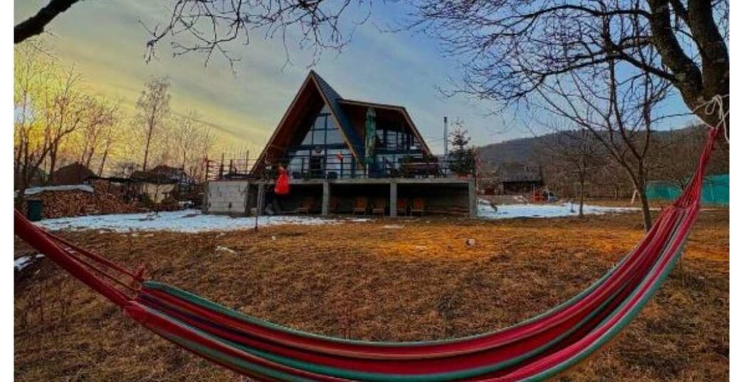 Cabana Apuseni Wild